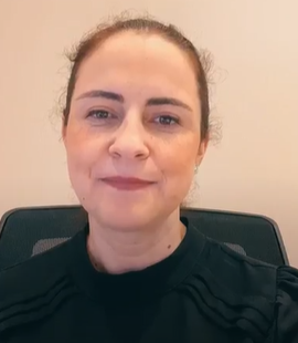 Dra. Mary Lúcia Muniz Silva: 